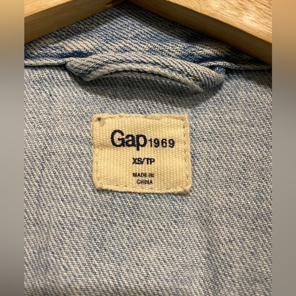 Gap Jean Jacket - Picture 3 of 4